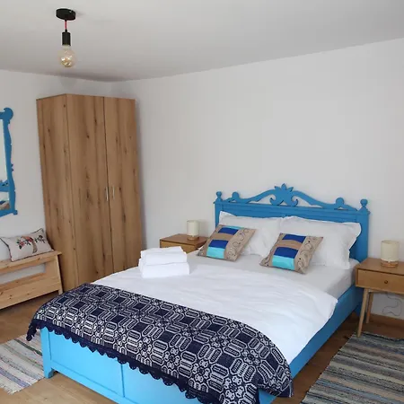 Hébergement de vacances Casa Ivana *