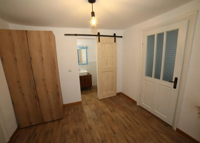 Casa Ivana Jurilovca